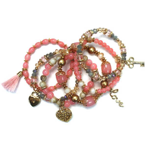 STRETCH HEART CHARM BRACELET
