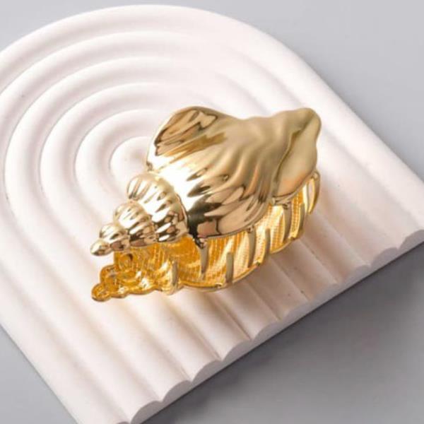 METAL CONCH SHELL CLAW CLIP