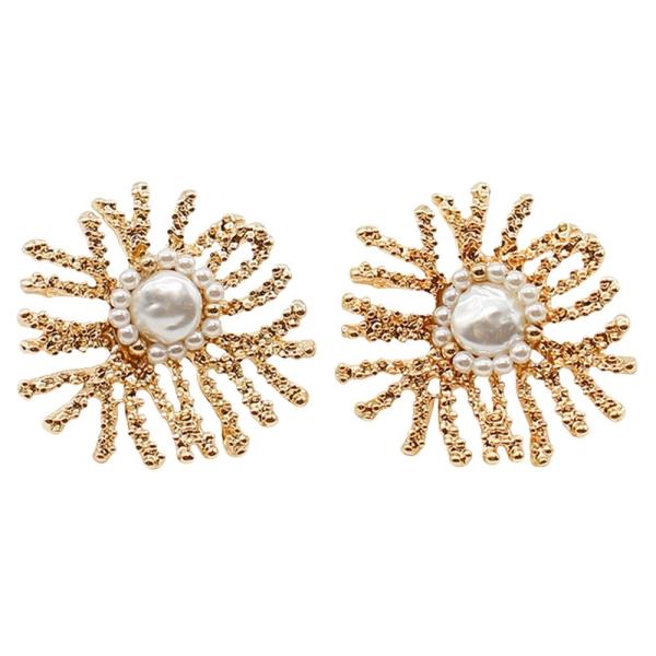 TEXTURED FLOWER MOTIF W/PEARL POST EARRING