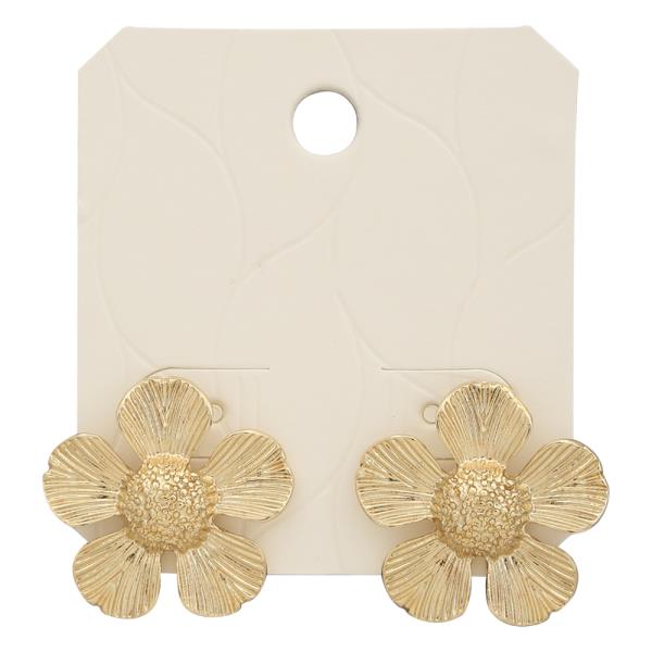 FLOWER TEXTURED METAL EARRING