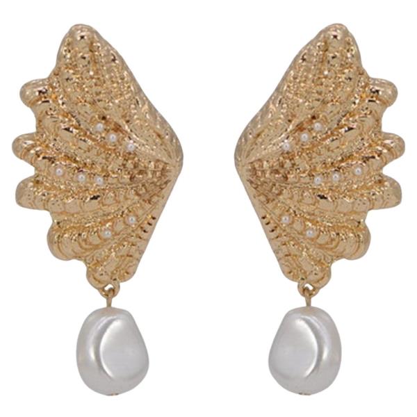 METAL FAN PEARL STATEMENT DROP EARRING
