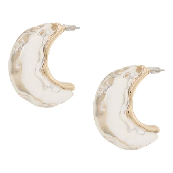 CURVE MOLTEN CLEAR METAL EARRING