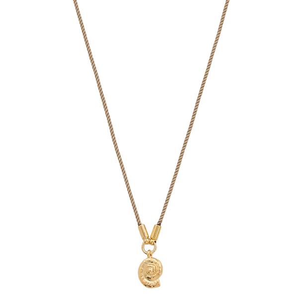 SODAJO TWISTED SHELL PENDANT NECKLACE