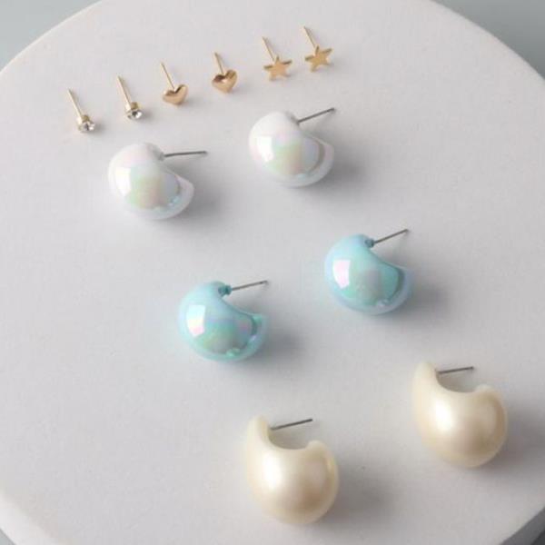 AB TEARDROP HUGGIE EARRING SET