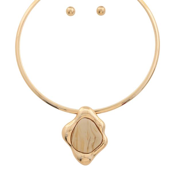 SHAPE PENDANT CHOKER NECKLACE EARRING SET