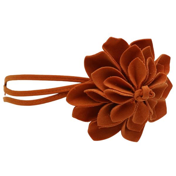 POINTED FLOWER WRAP BELT