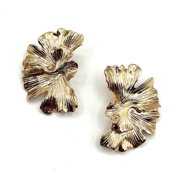 LEAF FAN METAL EARRING
