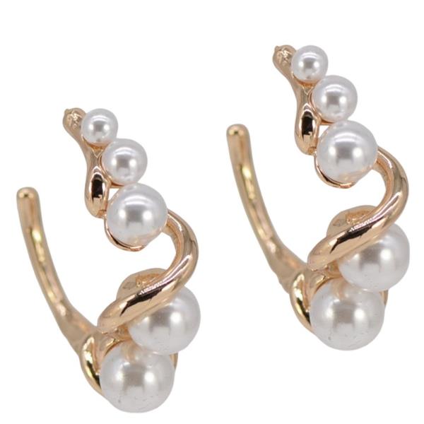 SWIRLING HOOP W/ PEARL EARRING