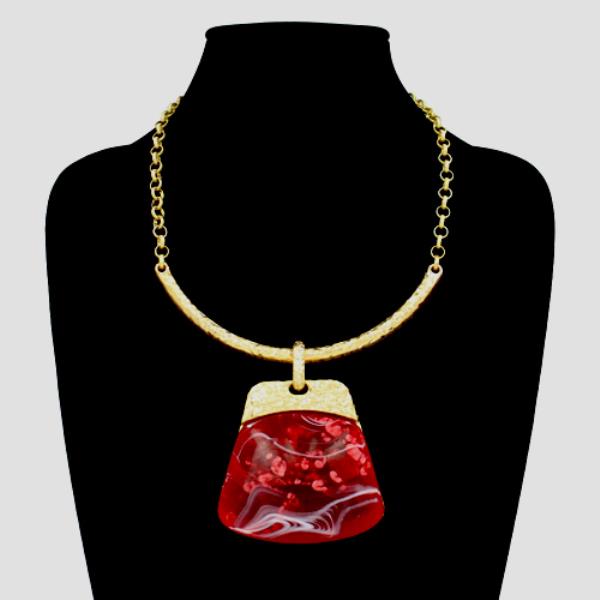 RESIN STONE HAMMERED PENDANT STATEMENT NECKLACE