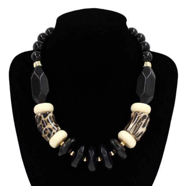 BEADED STATEMENT NECKLACE
