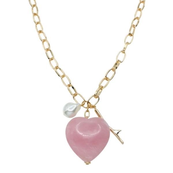 RESIN HEART PENDANT CHAIN NECKLACE