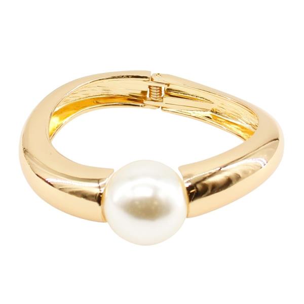 HAMMERED PEARL FACETED HINGE BRACELET