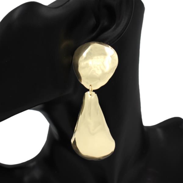 METAL IRREGULAR STATEMENT DANGLE EARRING