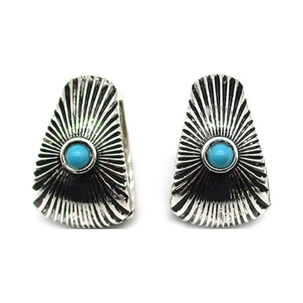 WESTERN ENGRAVED EARRING