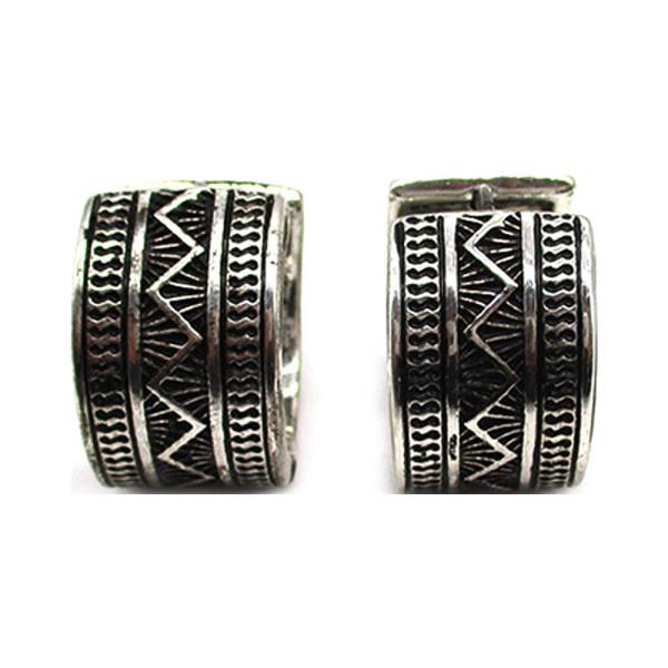 WESTERN ENGRAVED EARRING