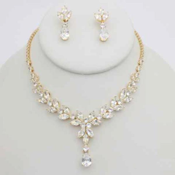 CZ DROP PENDANT CLUSTER NECKLACE EARRING SET