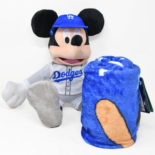 PLUSH W/ SILK TOUCH THROW BLANKET GAME DAY