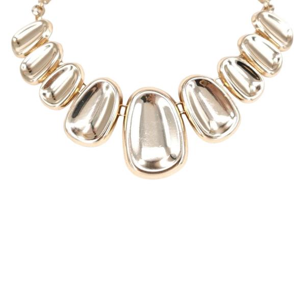 METAL PUFFY STATEMENT NECKLACE