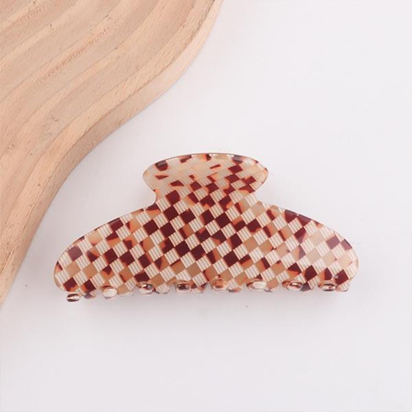CHECKERED HAIR CLAW CLIP