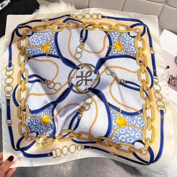 CHAIN LEOPARD HEART PRINT SILKY SQUARE BANDANA NECK SCARF