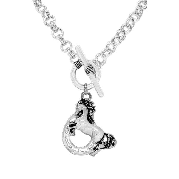 HORSE PENDANT TOGGLE NECKLACE