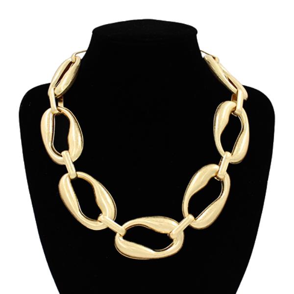 METAL OVAL LINK STATEMENT NECKLACE