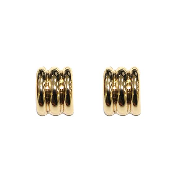 LAYERED HUGGIE EARRING