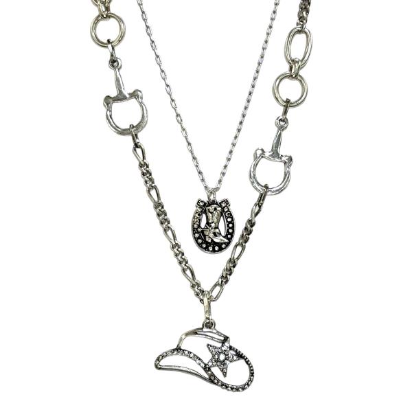 WESTERN LAYERED HORSESHOE PENDANT NECKLACE