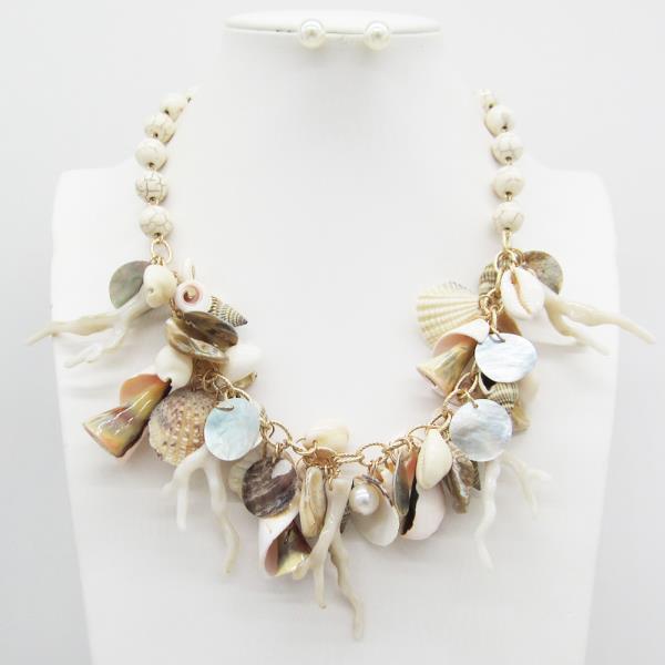 SEALIFE SHELL CORAL STATEMENT NECKLACE