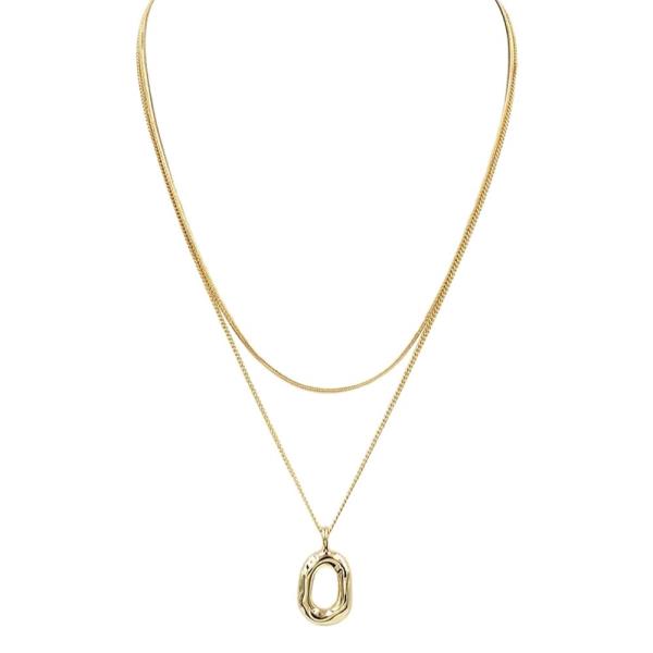 LAYERED PENDANT NECKALCE