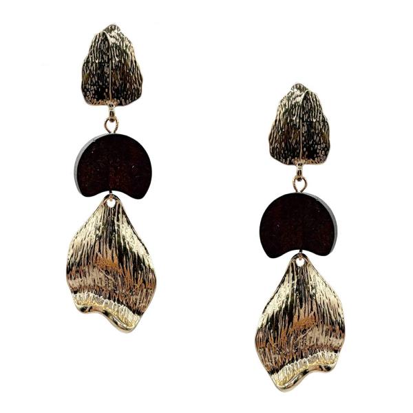 GOLD LEAF WOOD EARRING