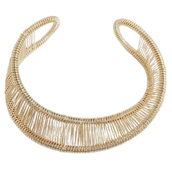 WIRE METAL CUFF BRACLET