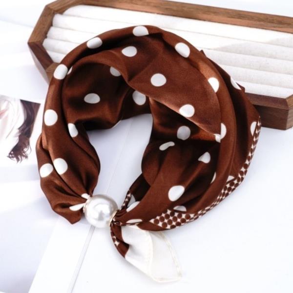 PEARL MAGNETIC CLOSURE NECK SCARF